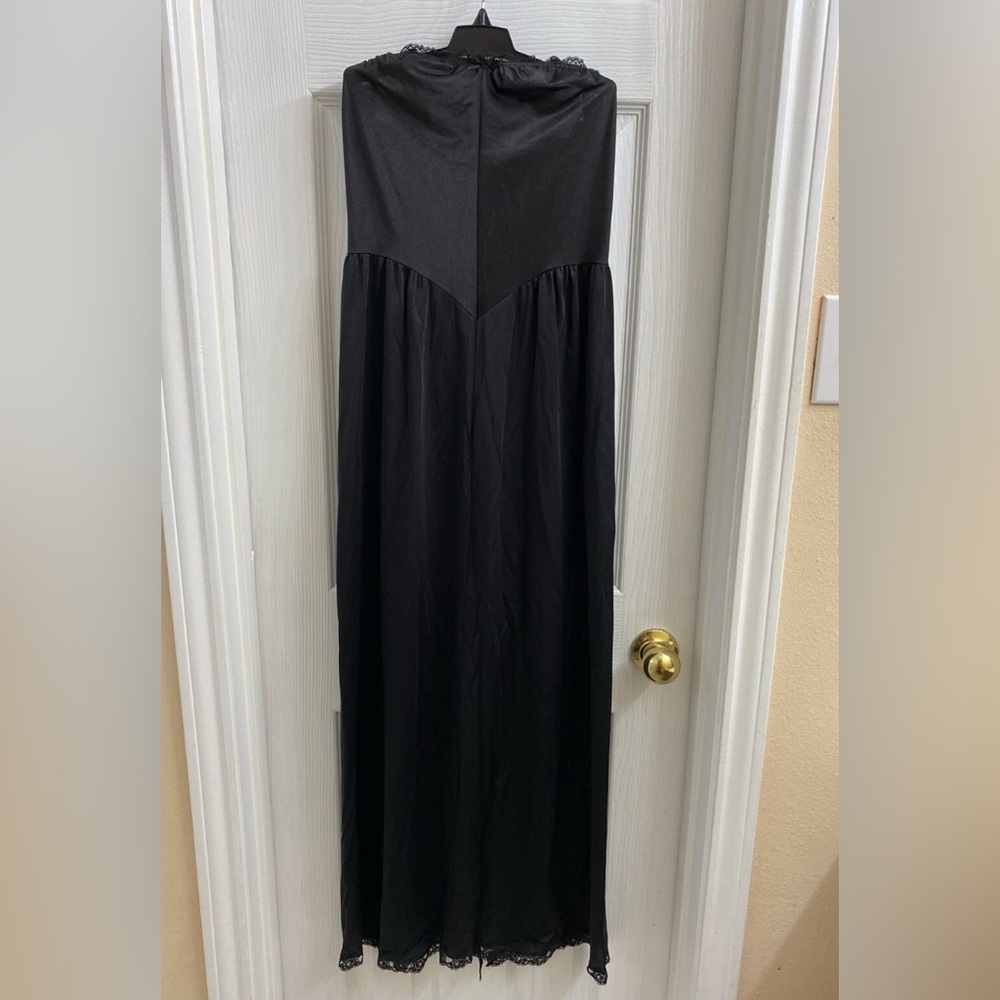 Vintage 70s  VANITY FAIR Black FULL SLIP No LACE WOMENS Size 34 MADE IN USA